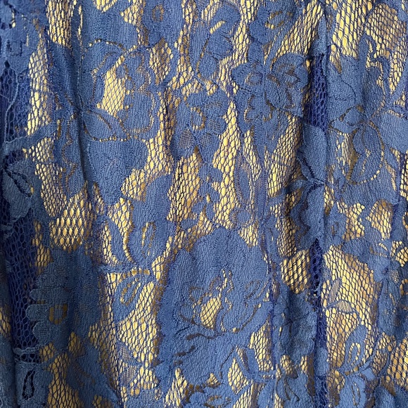 Royal Blue 2 pc Lace Formal Size 4 - Picture 9 of 10